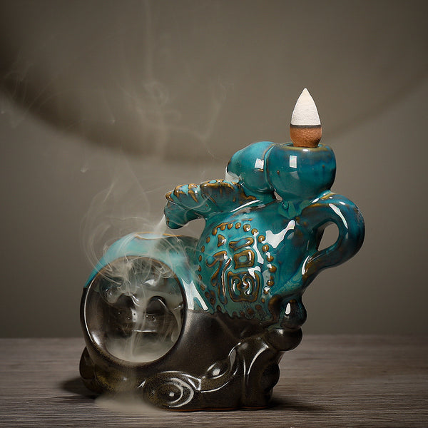 Quiet dust, Dehua ceramic smoke backflow aromatherapy burner, blue Zuofengyuan gourd backflow incense burner crafts - Toy Collection