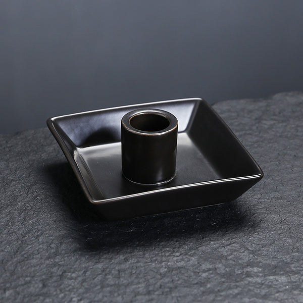 Ceramic Black and White Peruvian Wood Fragrance Holder Soot Collector Candle Holder Nordic Scented Candle Tool Tray - Toy Collection