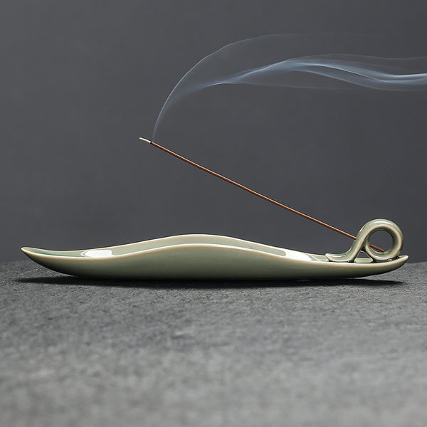 Ceramic interior line fragrant seat incense insert ornament creative celadon tea ceremony antique lying incense burner household crafts - Toy Collection