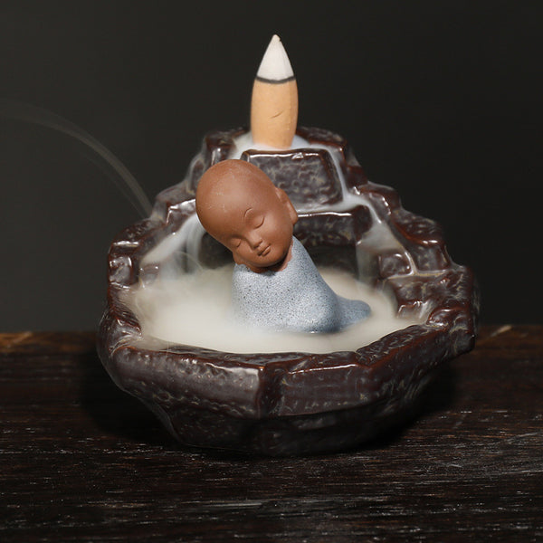 Ceramic Tathagata reflux aromatherapy stove, watch the little novice smoke reflux aromatherapy stove home handicraft ornament - Toy Collection