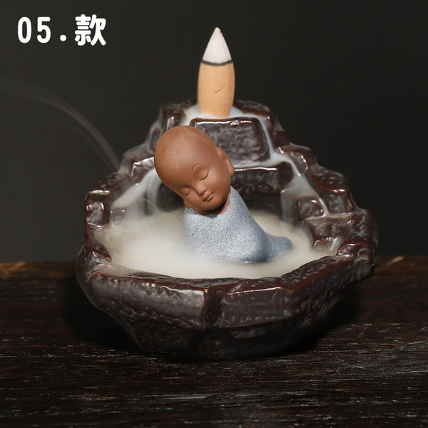 Ceramic Tathagata reflux aromatherapy stove, watch the little novice smoke reflux aromatherapy stove home handicraft ornament - Toy Collection