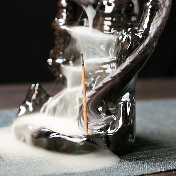 Ceramic Sandalwood Smoke Backflow Aromatherapy Furnace Home Ornament, Creative European Pterosaur Waterfall Backflow Aromatherapy Furnace - Toy Collection